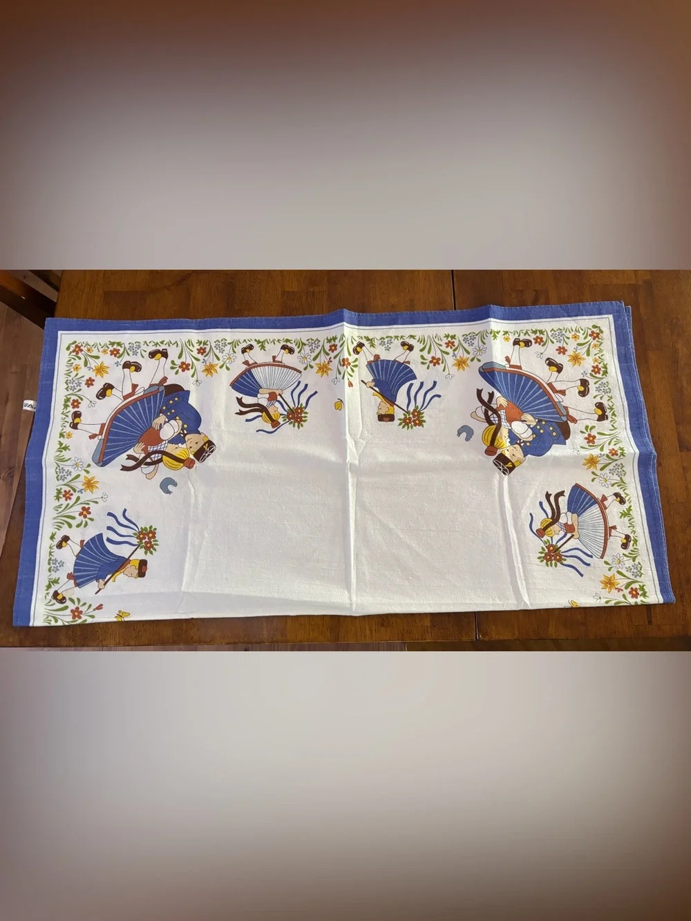 Mid century German Cotton Table Cloth Couple Dancing 28”x28.5”